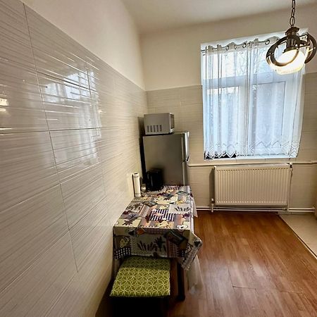 Garsoniera Ultracentral Διαμέρισμα Μπακάου Εξωτερικό φωτογραφία